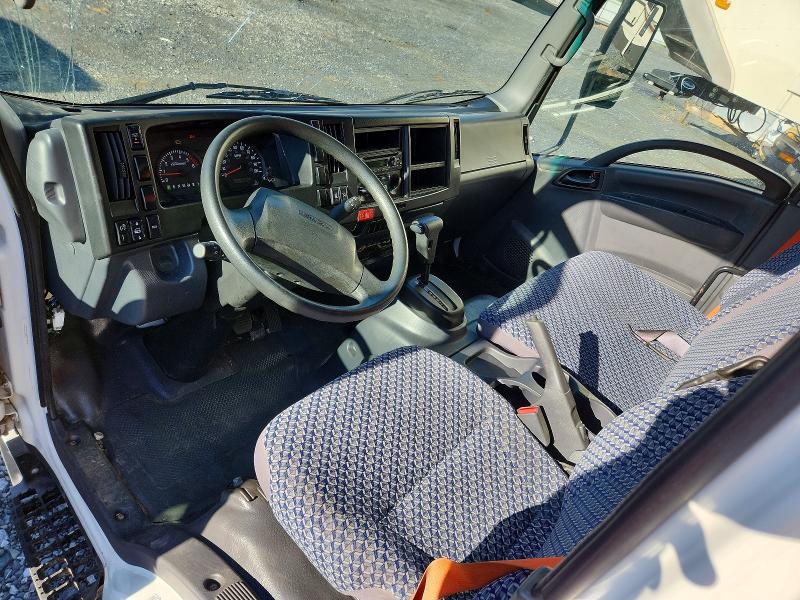 2024 Isuzu Npr hd VIN 54DC4W1D6RS204272 COPART salvage auction — FRONT END, PA - CERTIFICATE OF SALVAGE, sold $9,300 on 2026-09-09 (photo 8)
