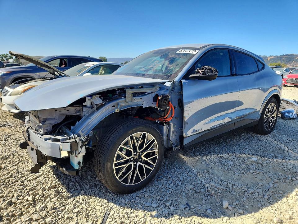 2025 Ford Mustang VIN 3FMTK3R7XSMA52076 — COPART salvage auction photo