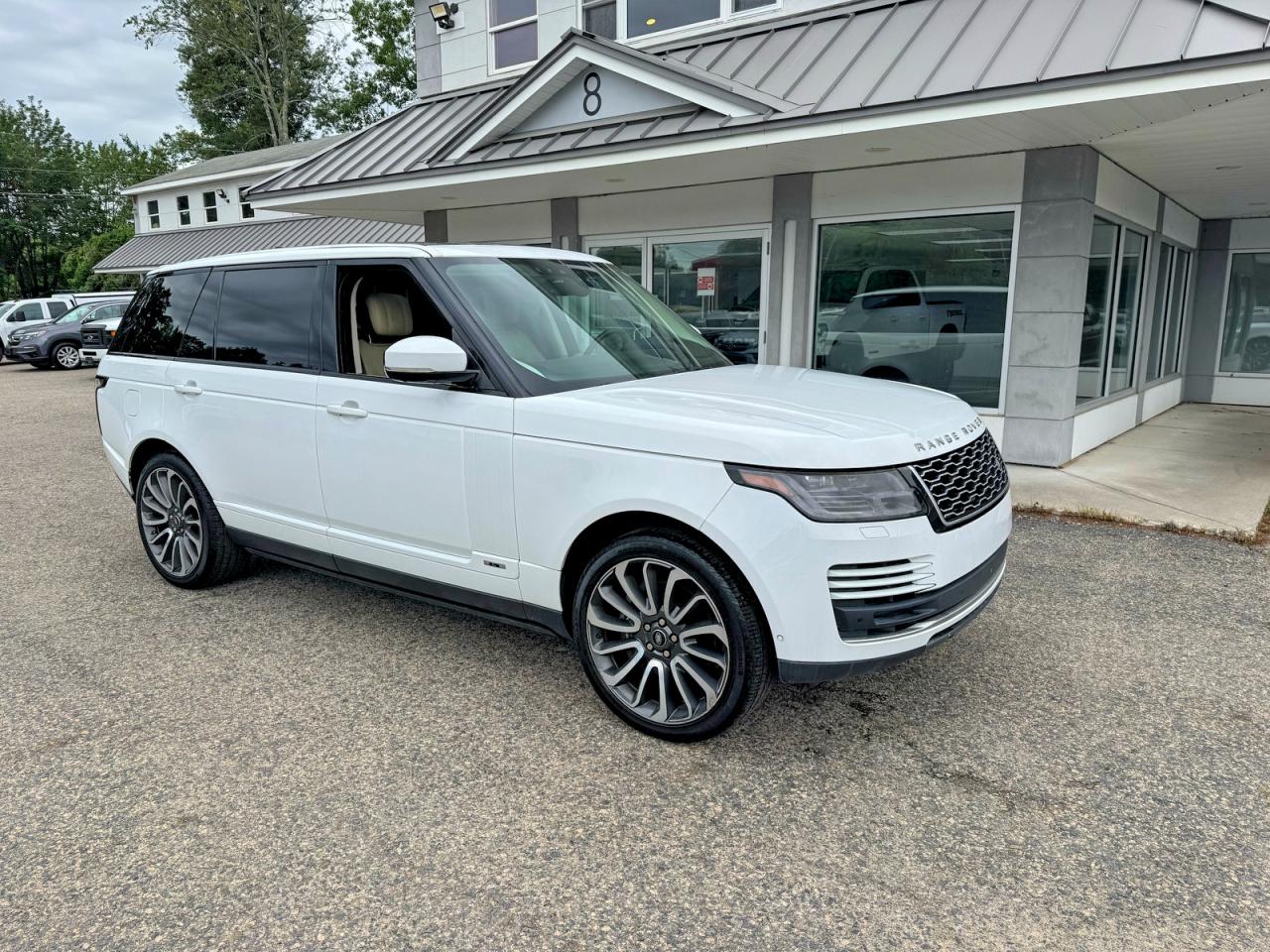 2018 Land Rover Range Rover VIN SALGS5RE3JA380542 — COPART salvage auction photo