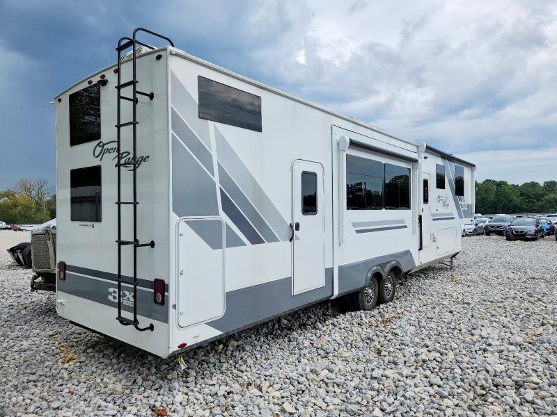 2026 Open range Travel trailer VIN 58TCM0BVXT1B63083 COPART salvage auction — WATER/FLOOD, OH - CERT OF TITLE-SALVAGE FLOOD, sold $36,750 on 2026-10-01 (photo 4)