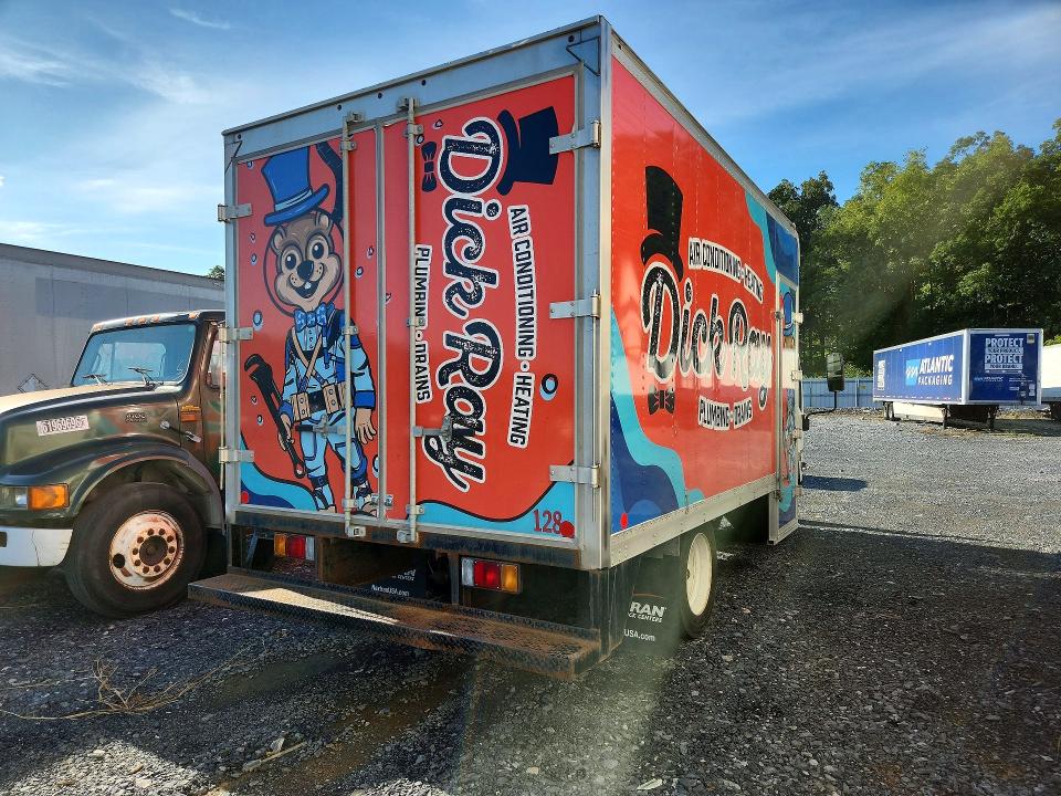 2024 Isuzu Npr hd VIN 54DC4W1D6RS204272 COPART salvage auction — FRONT END, PA - CERTIFICATE OF SALVAGE, sold $9,300 on 2026-09-09 (photo 3)