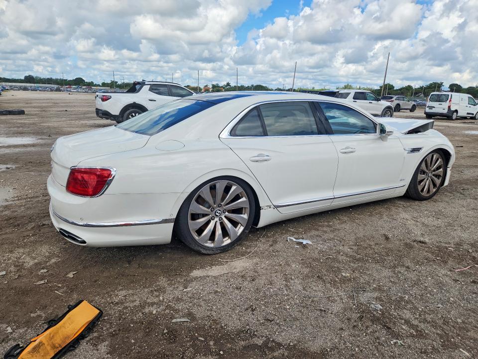 2022 Bentley Flying spur VIN SCBBR6ZG2NC098183 COPART salvage auction — FRONT END, VA - CERTIFICATE OF TITLE (P), sold $57,500 on 2026-10-01 (photo 3)