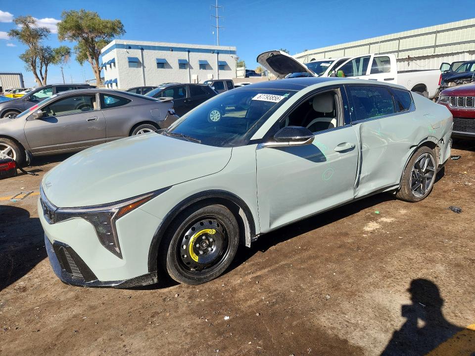 2025 Kia K4 VIN 3KPFW4DE2SE169310 — COPART salvage auction photo