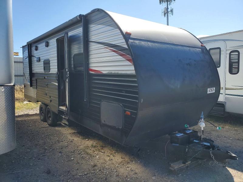 2018 Coachman Trailers VIN 5ZT2CANB9JU030753 COPART salvage auction — VANDALISM, AZ - CERT OF TITLE - SALVAGE, sold $2,000 on 2026-10-01 (photo 1)