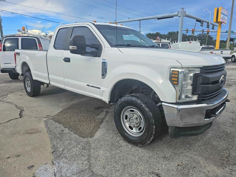 2019 Ford F250 VIN 1FT7X2BT5KEF37577 — COPART salvage auction photo