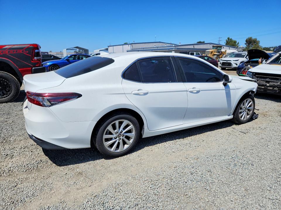 2022 Toyota Camry VIN 4T1C11AK2NU024781 COPART salvage auction — FRONT END, Ca - Salvage Certificate, sold $7,800 on 2026-09-08 (photo 3)