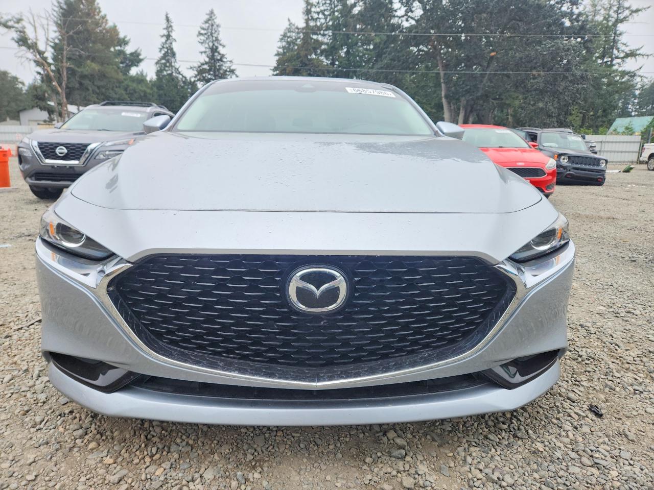2020 Mazda 3 VIN 3MZBPBDM8LM131379 COPART salvage auction — Rear End, Bs - Salvage Title, sold $7,100 on 2026-09-25 (photo 5)