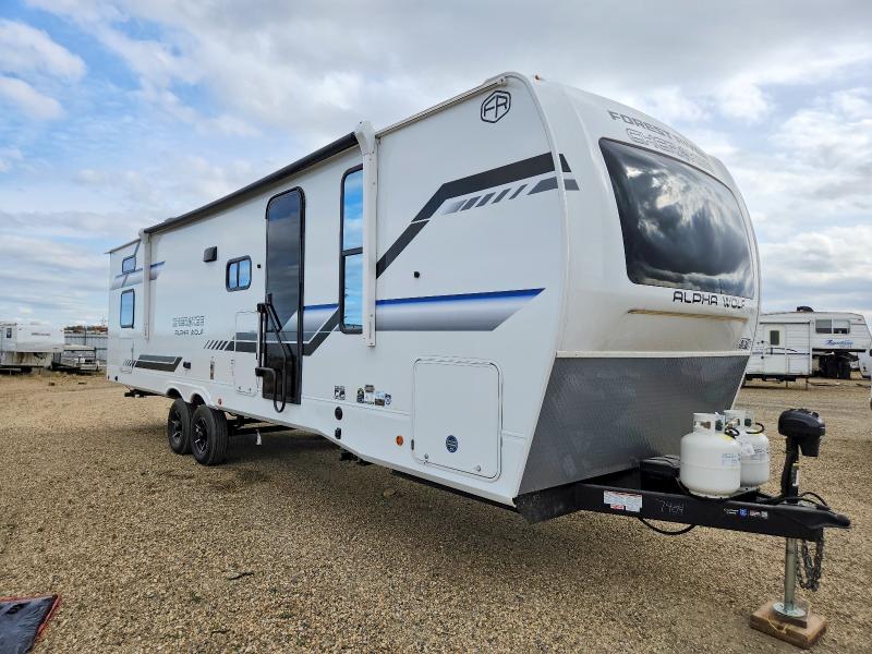 2026 Foresriver VIN 5ZT2CKTB8T2017404 COPART salvage auction — NORMAL WEAR, AB - BOS - ACTIVE, sold $18,300 on 2026-10-22 (photo 1)
