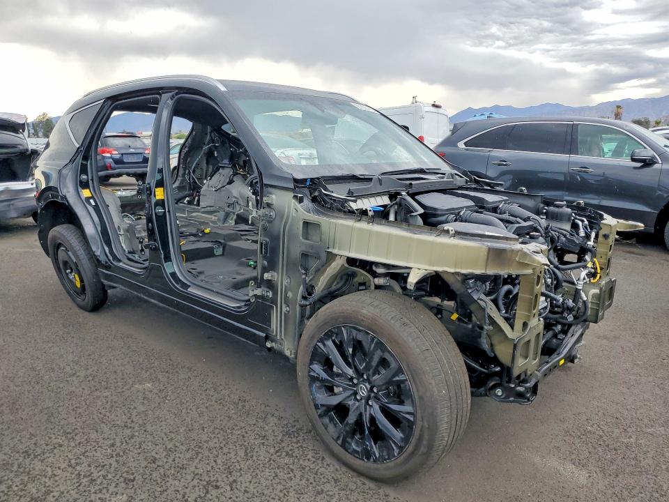 2025 Genesis Gv80 VIN KMUHEESCXSU262660 COPART salvage auction — VANDALISM, CA - SALVAGE CERTIFICATE, sold $8,600 on 2026-09-16 (photo 4)