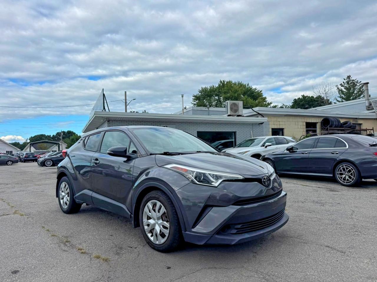 2019 Toyota C-HR — VIN NMTKHMBX1KR100724