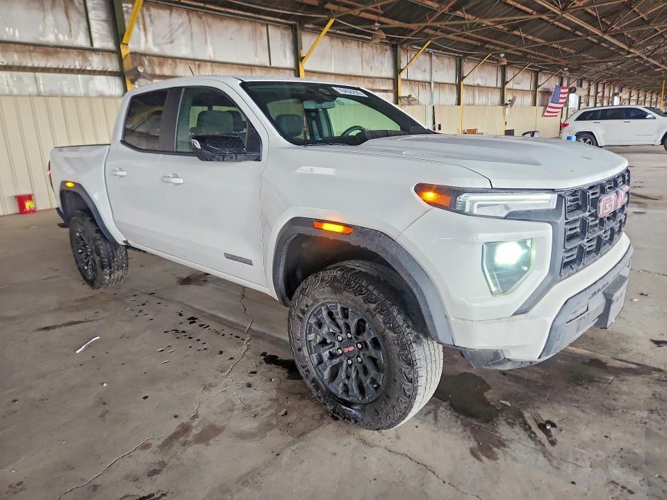 2026 Gmc Canyon VIN 1GTP1BEK2T1168111 COPART salvage auction — MINOR DENT/SCRATCHES, Salvage Title, sold $18,900 on 2026-10-14 (photo 4)