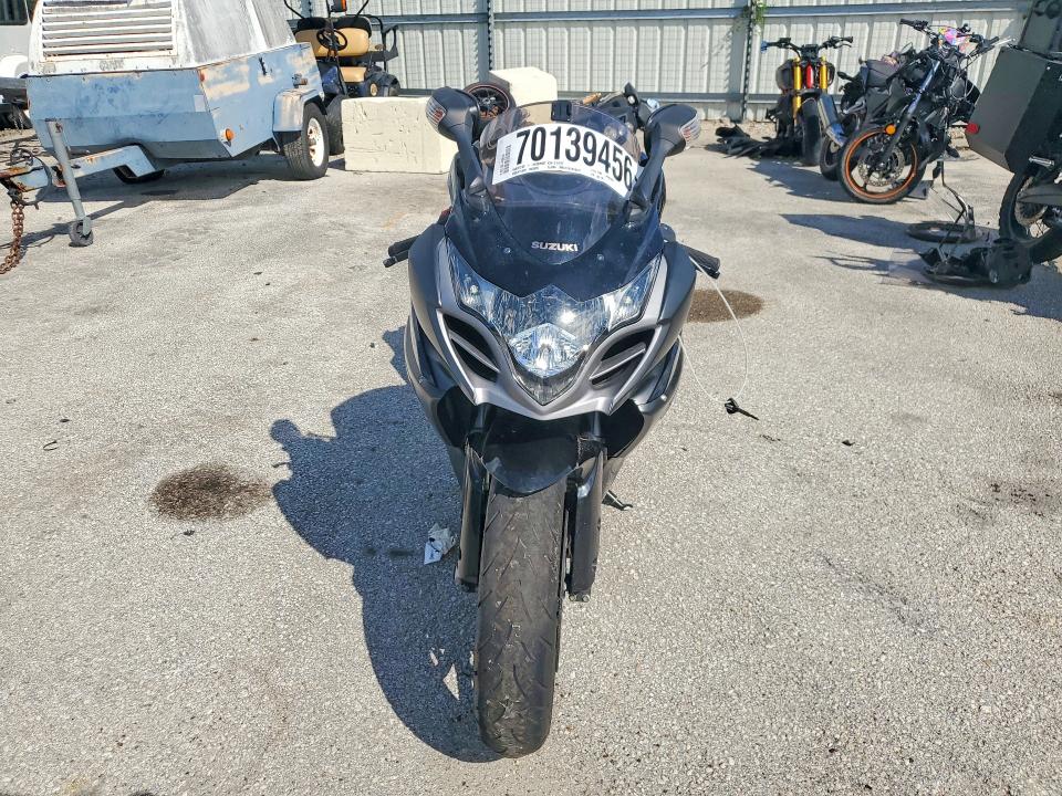 2012 Suzuki Gsx-r VIN JS1GT78A2C2100146 COPART salvage auction — REAR END, FL - CERT OF TITLE SLVG REBUILDABLE, sold $1,600 on 2026-10-08 (photo 2)