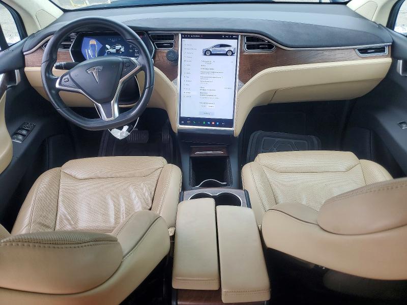 2017 Tesla Model x VIN 5YJXCDE25HF035640 COPART salvage auction — FRONT END, Ny - Certificate Of Title, sold $9,900 on 2026-09-12 (photo 8)