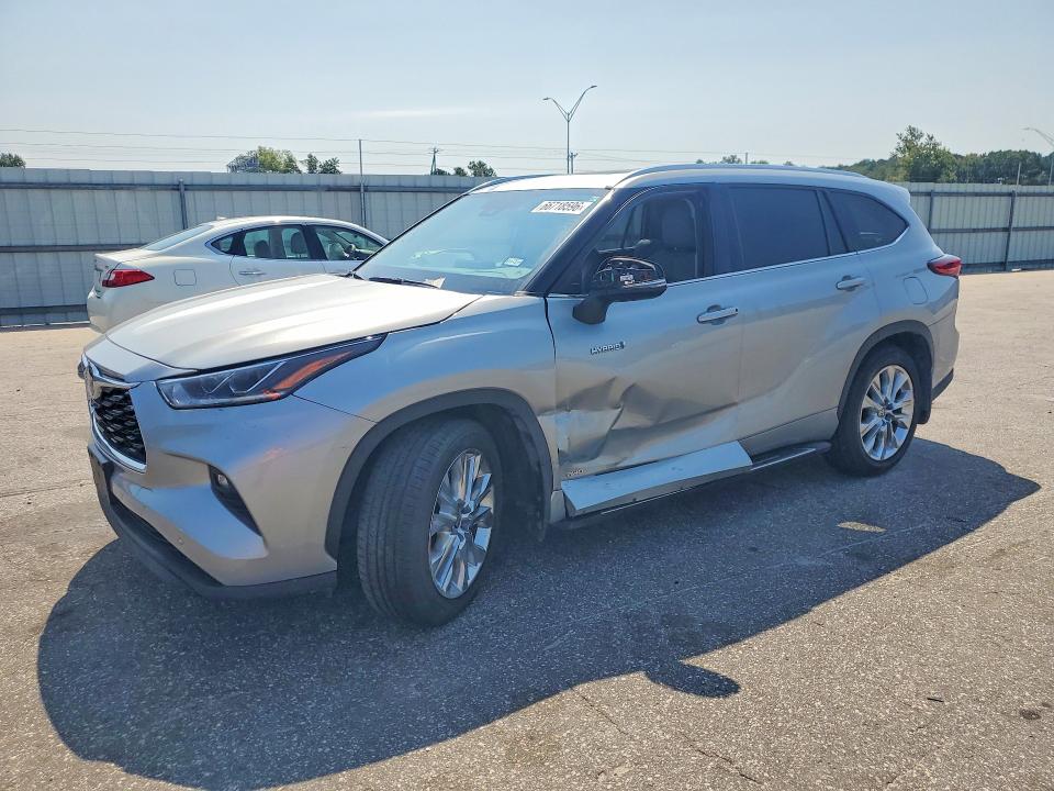 2021 Toyota Highlander VIN 5TDXBRCH7MS520049 — COPART salvage auction photo