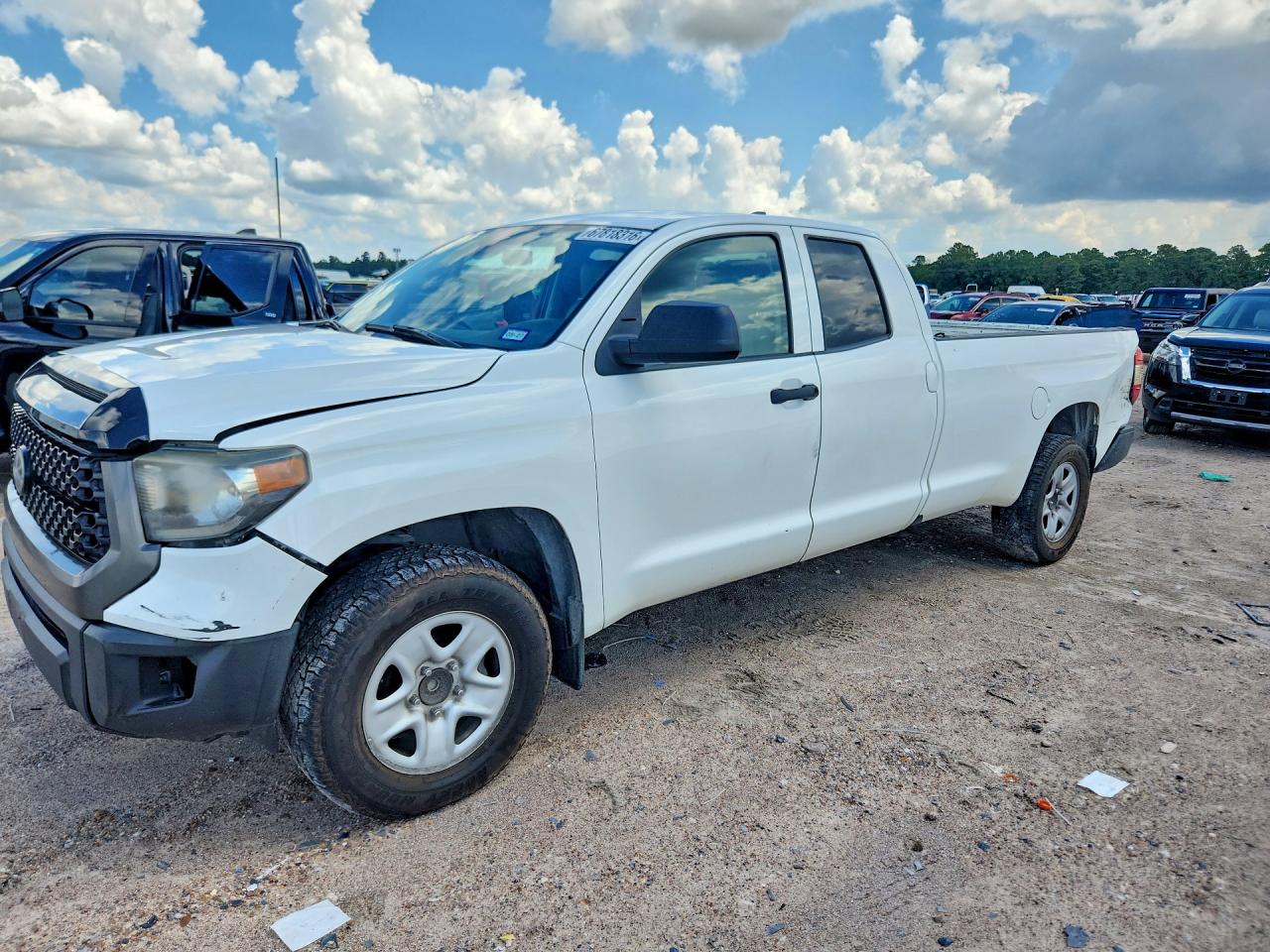 2020 Toyota Tundra VIN 5TFTY5F17LX011219 — COPART salvage auction photo