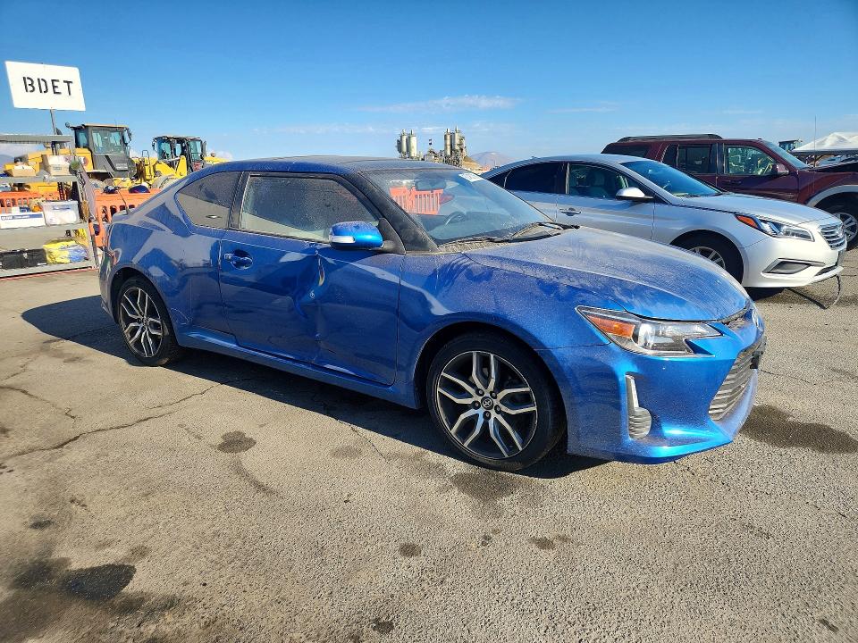 2014 Scion Tc VIN JTKJF5C72E3080649 COPART salvage auction — SIDE, Salvage Title, sold $1,550 on 2026-09-08 (photo 4)