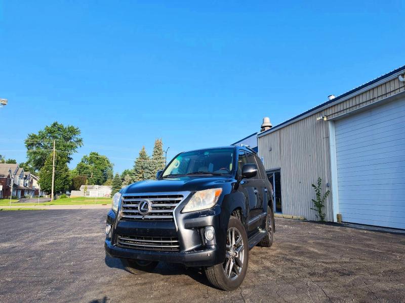 2013 Lexus Lx 570 VIN JTJHY7AX5D4113437 — COPART salvage auction photo