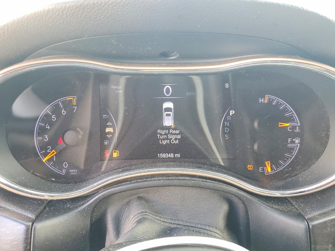 2015 Jeep Cherokee VIN 1C4RJFAG7FC651815 COPART salvage auction — Minor Dent/Scratches, NC - CERTIFICATE OF TITLE, sold $2,900 on 2026-09-18 (photo 9)