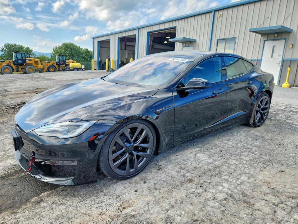 2023 Tesla Model s VIN 5YJSA1E55PF518004 — COPART salvage auction photo