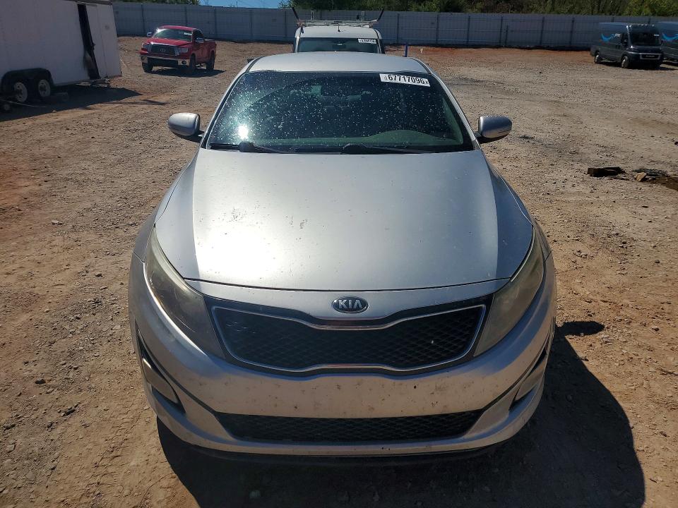 2015 Kia Optima VIN 5XXGN4A70FG432209 COPART salvage auction — MINOR DENT/SCRATCHES, Salvage Title, sold $1,572 on 2026-09-07 (photo 5)