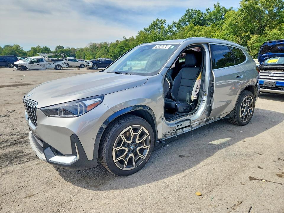 2025 BMW X1 VIN WBX73EF00S5374465 — COPART salvage auction photo