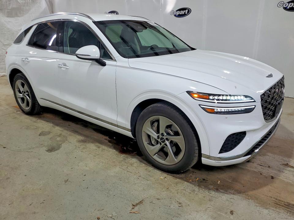 2026 Genesis Gv70 VIN 5NMMADTBXTH062674 COPART salvage auction — REAR END, Tx - Certificate Of Title (P), sold $21,700 on 2026-09-09 (photo 4)