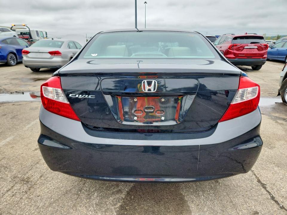 2012 Honda Civic VIN 19XFB2F52CE079038 COPART salvage auction — SIDE, OH - CERT OF TITLE-SALVAGE, sold $1,400 on 2026-10-08 (photo 6)