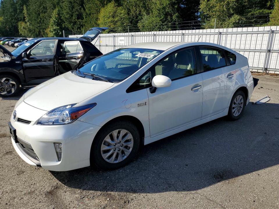 2013 Toyota Prius plug-in VIN JTDKN3DP8D3048241 — COPART salvage auction photo