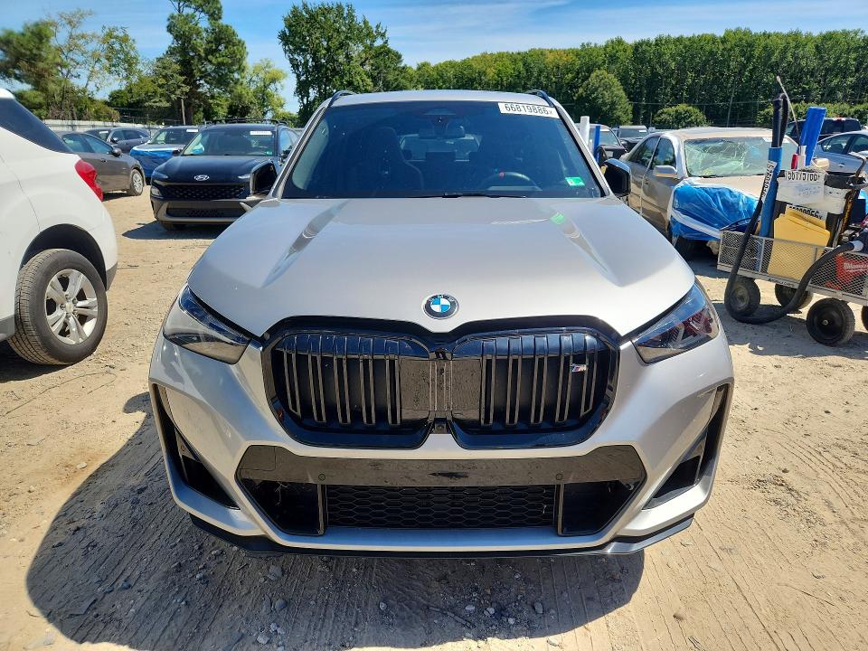 2026 BMW X1 VIN WBX13EF03T5441938 COPART salvage auction — WATER/FLOOD, Va - Cert Of Title-Salvage Water, sold $20,100 on 2026-09-29 (photo 5)