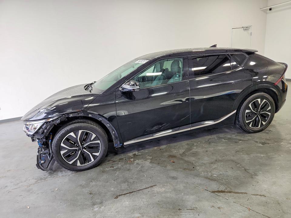 2024 Kia Ev6 VIN KNDC34LA8R5198648 — COPART salvage auction photo