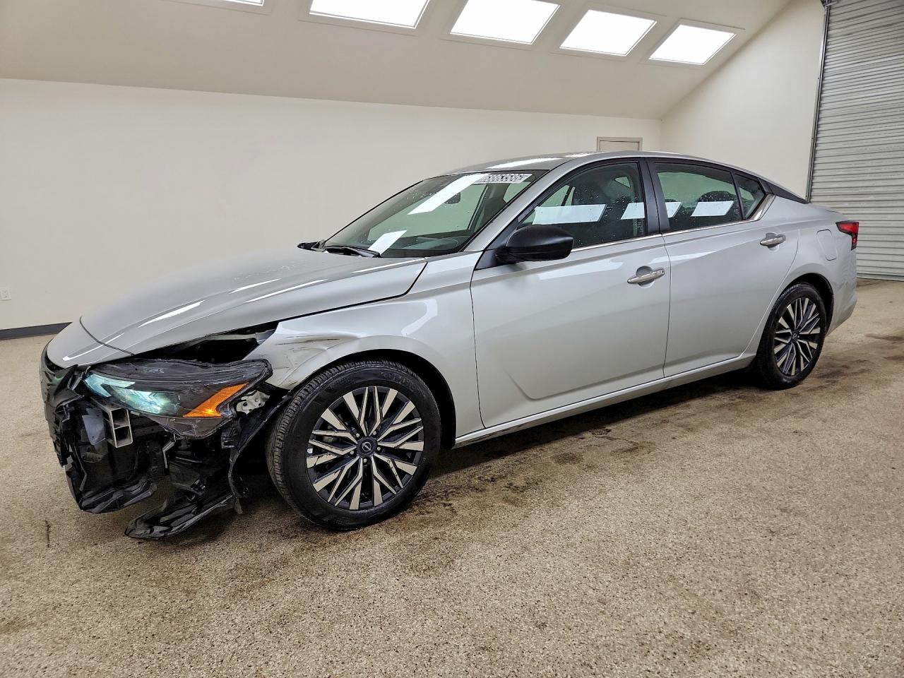 2025 Nissan Altima VIN 1N4BL4DV4SN378203 — COPART salvage auction photo