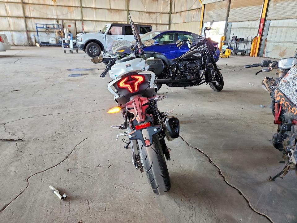 2026 Cf moto 450ss VIN LCEPESLP8T6001824 COPART salvage auction — SIDE, AZ - CERT OF TITLE - SALVAGE, sold $3,500 on 2026-09-21 (photo 4)