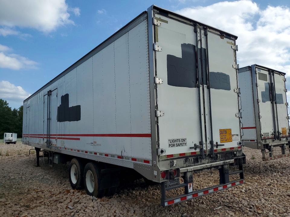 2016 Great dane Refrigerated van trailer VIN 1GRAA962XGE700593 COPART salvage auction — MINOR DENT/SCRATCHES, OK - DEALER ONLY CLEAN TITLE (P), sold $2,500 on 2026-09-22 (photo 2)