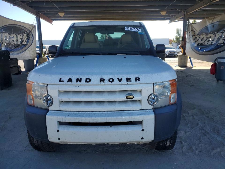 2006 Land rover Lr3 VIN SALAC24416A368140 COPART salvage auction — NORMAL WEAR, Mt - Dis/Dlr/Exp Only Clean Title, sold $0 on 2026-10-05 (photo 5)
