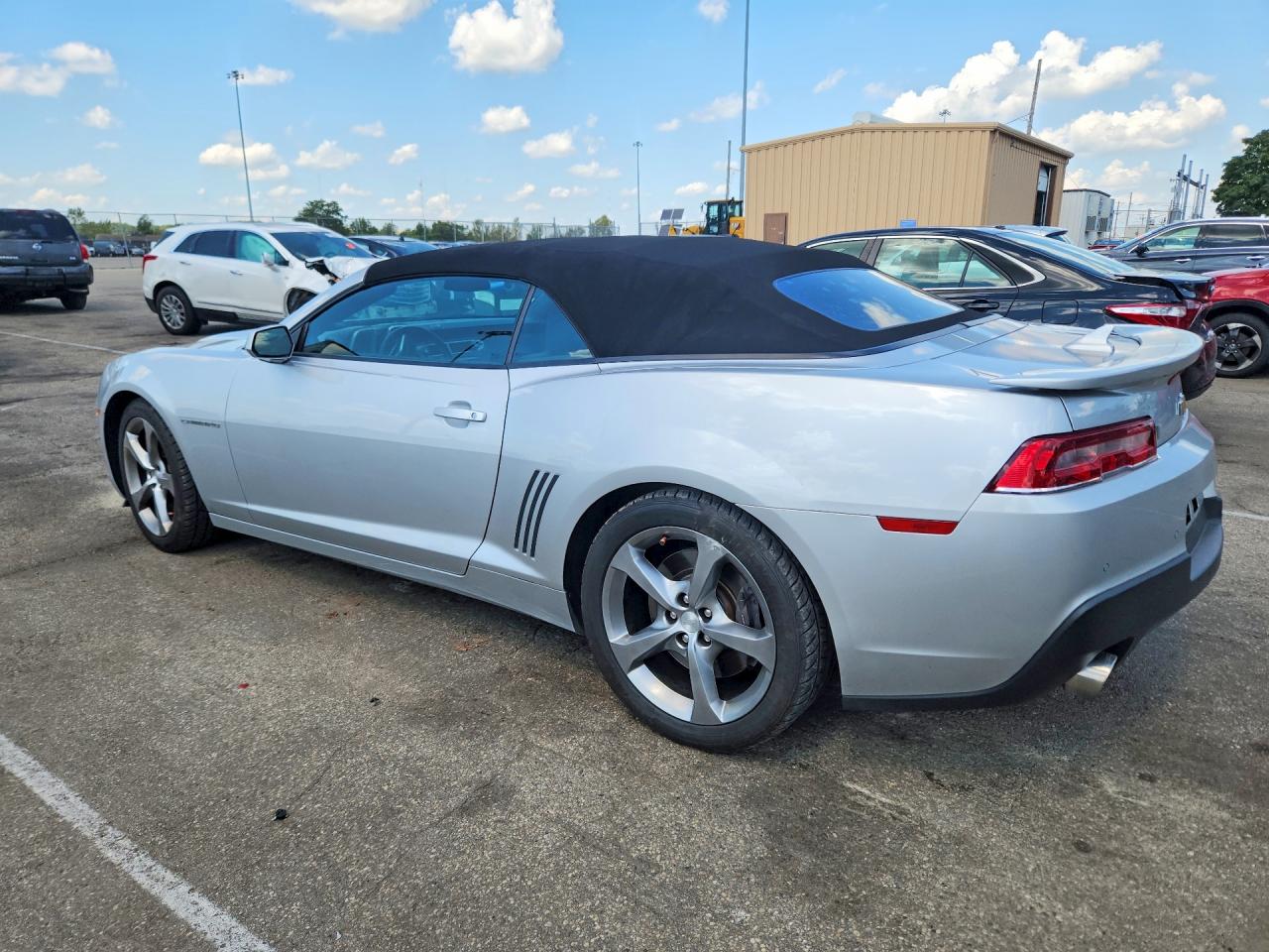 2014 Chevrolet Camaro VIN 2G1FJ3DJ9E9188552 COPART salvage auction — Rear End, St - Salvage Title, sold $8,600 on 2026-09-25 (photo 2)