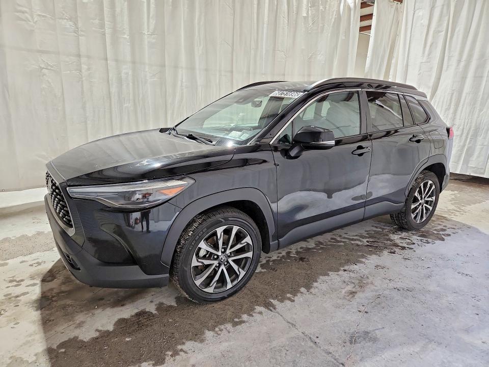 2022 Toyota Corolla cross VIN 7MUEAABG6NV041259 — COPART salvage auction photo