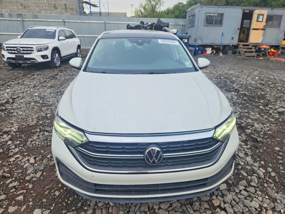 2024 Volkswagen Jetta VIN 3VW7M7BU9RM012490 COPART salvage auction — MECHANICAL, Nj - Certificate Of Title, sold $7,900 on 2026-10-05 (photo 5)