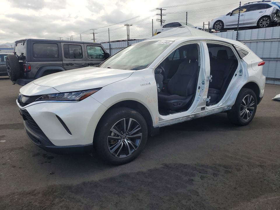 2021 Toyota Venza VIN JTEAAAAH8MJ064293 — COPART salvage auction photo