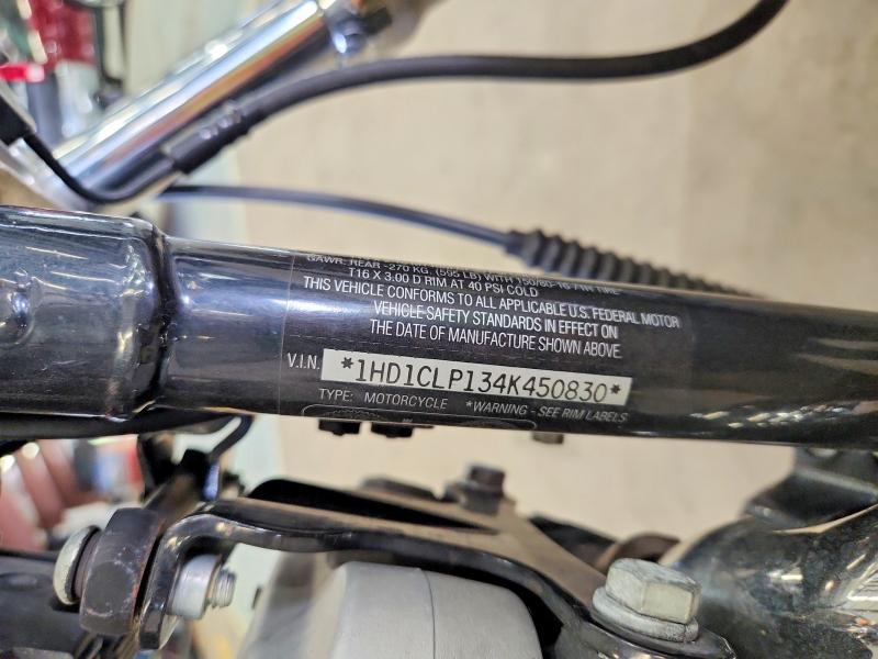 2004 Harley-davidson Xl1200 VIN 1HD1CLP134K450830 COPART salvage auction — MINOR DENT/SCRATCHES, Vt - Certificate Of Title, sold $800 on 2026-10-08 (photo 9)