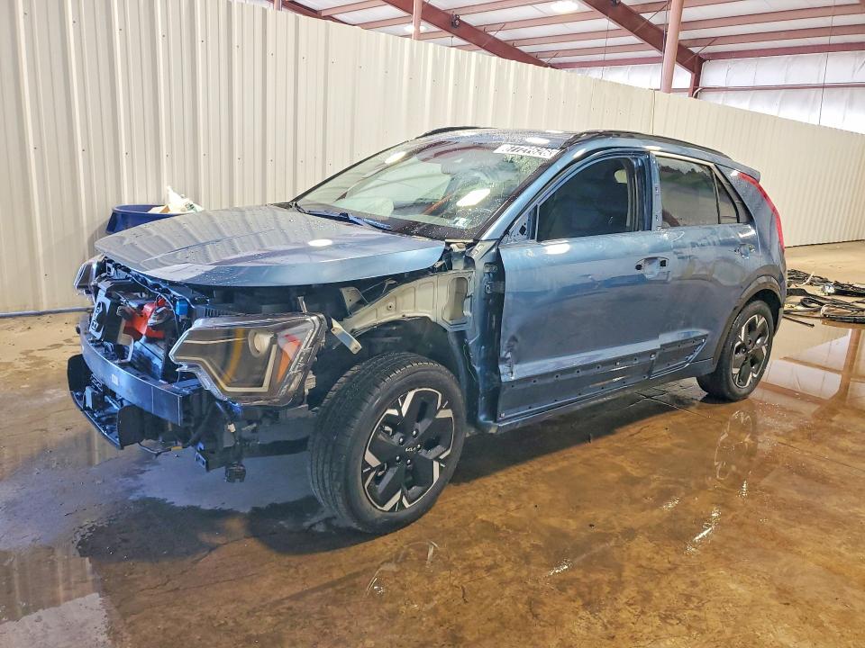 2023 Kia Niro VIN KNDCR3L11P5072444 — COPART salvage auction photo