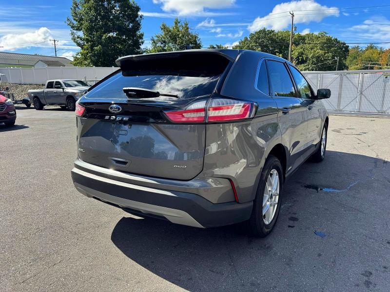 2022 Ford Edge VIN 2FMPK4J9XNBA32808 COPART salvage auction — MINOR DENT/SCRATCHES, MA - CERTIFICATE OF TITLE (P), sold $7,500 on 2026-09-29 (photo 3)
