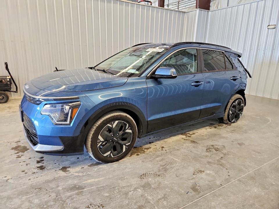 2023 Kia Niro VIN KNDCR3L13P5045925 — COPART salvage auction photo