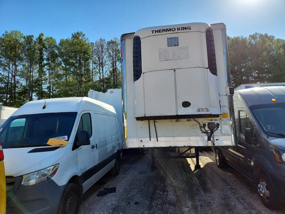 2014 Utility tr VIN 1UYVS2532EU813615 COPART salvage auction — SIDE, IL - DEALER ONLY SALVAGE TITLE, sold $1,100 on 2026-09-17 (photo 5)