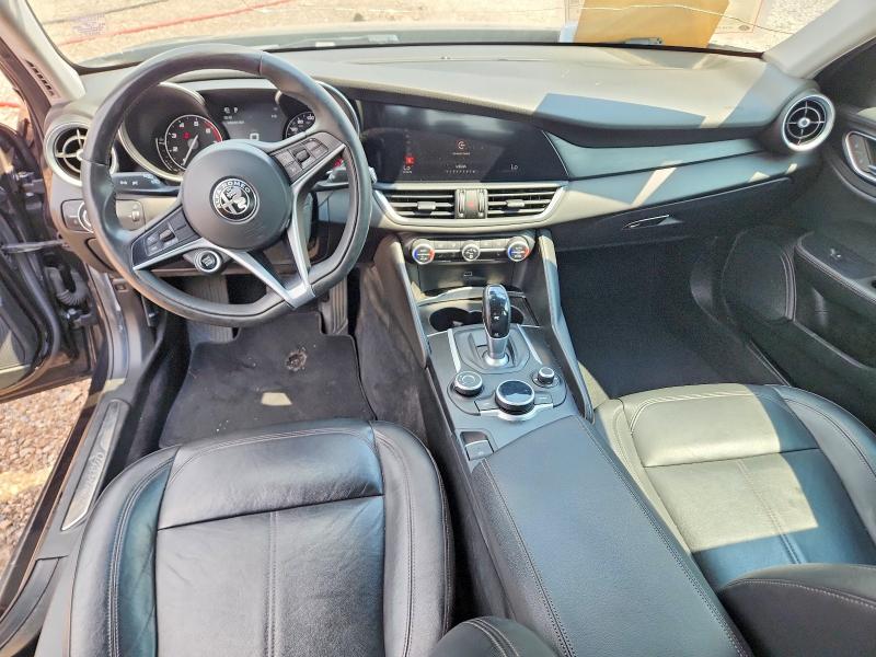 2017 Alfa romeo Giulia VIN ZARFAEBN7H7539236 COPART salvage auction — MINOR DENT/SCRATCHES, AL - CERTIFICATE OF TITLE, sold $575 on 2026-10-05 (photo 8)