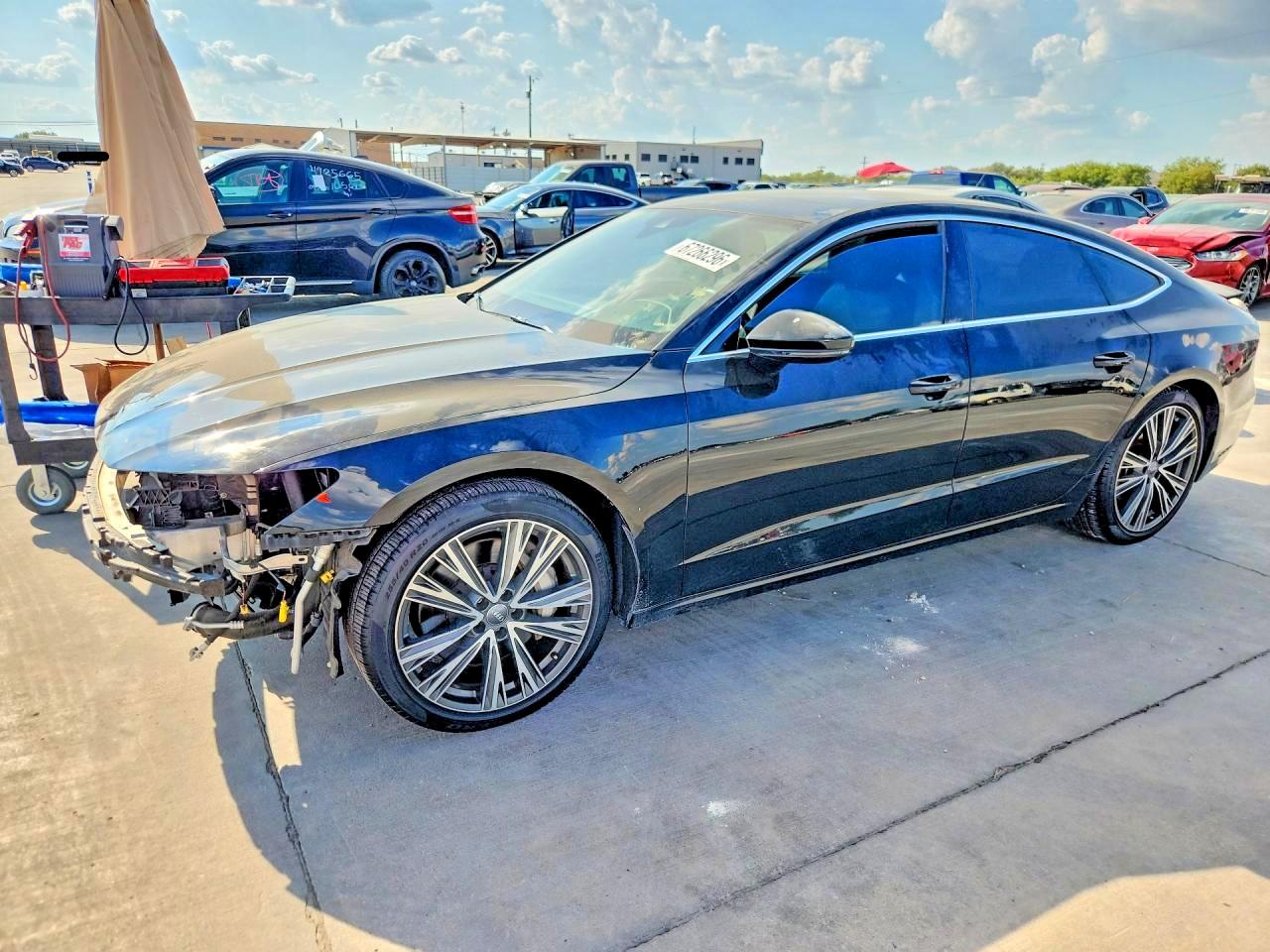 2019 Audi A7 VIN WAUP2AF25KN092040 — COPART salvage auction photo