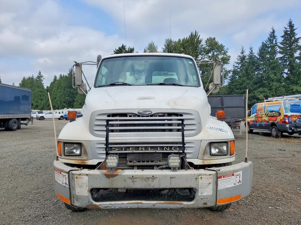 2007 Sterling Acterra VIN 2FZACGCS97AY37123 COPART salvage auction — FRONT END, WA - VEHICLE CERT OF OWNERSHIP-TITL, sold $150 on 2026-10-06 (photo 5)