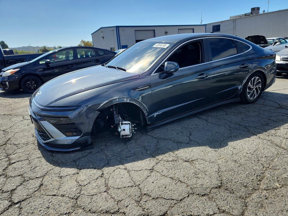 2026 Hyundai Sonata VIN KMHL24JJ2TA154452 — COPART salvage auction photo