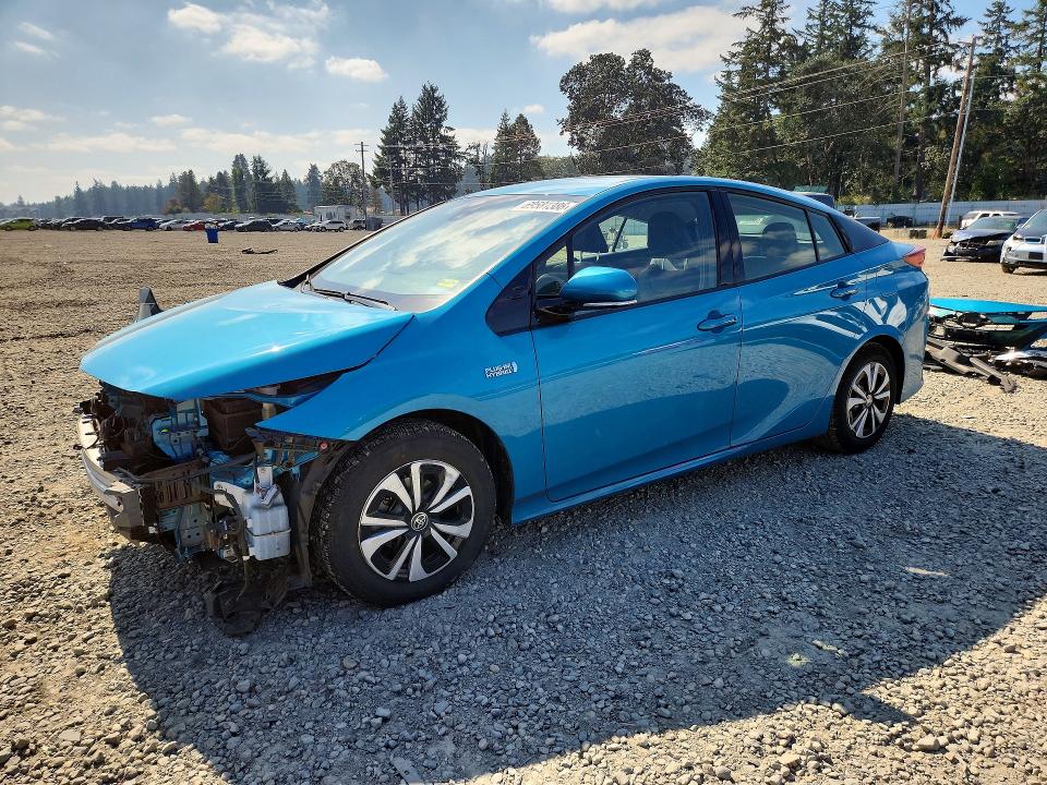 2017 Toyota Prius VIN JTDKARFP3H3017383 — COPART salvage auction photo