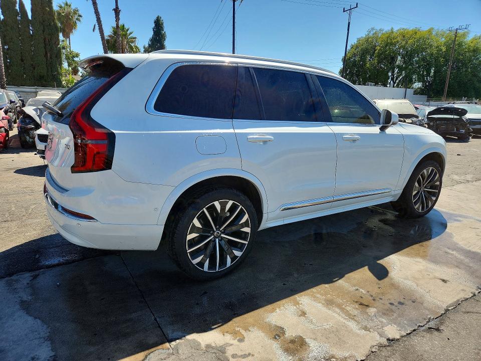 2025 Volvo Xc90 VIN YV4H60PG9S1363637 COPART salvage auction — MECHANICAL, CA - CERTIFICATE OF TITLE, sold $31,500 on 2026-09-15 (photo 3)