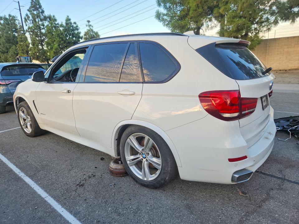 2015 BMW X5 VIN 5UXKS4C5XF0N07304 COPART salvage auction — STRIPPED, CA - DIS/DLR/EXP ONLY CLEAN TITLE, sold $0 on 2026-09-16 (photo 2)